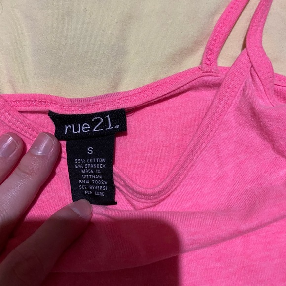 ☀️Pink and yellow camisoles - Picture 3 of 4